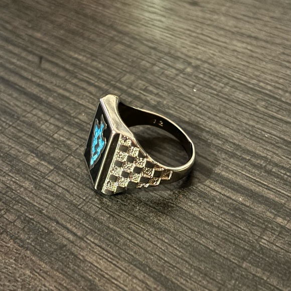 Vintage Arrowhead ring - Picture 2 of 2